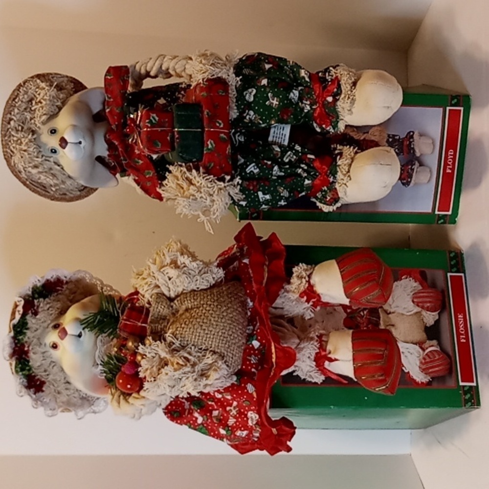 Vintage House Of Lloyd Flossie/Floyd Christmas Bunnies Shelf Sitters Decor